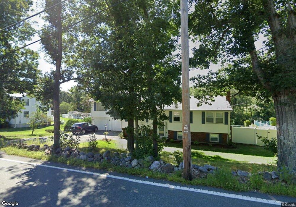 397 Treble Cove Rd, North Billerica, MA 01862 - photo 1