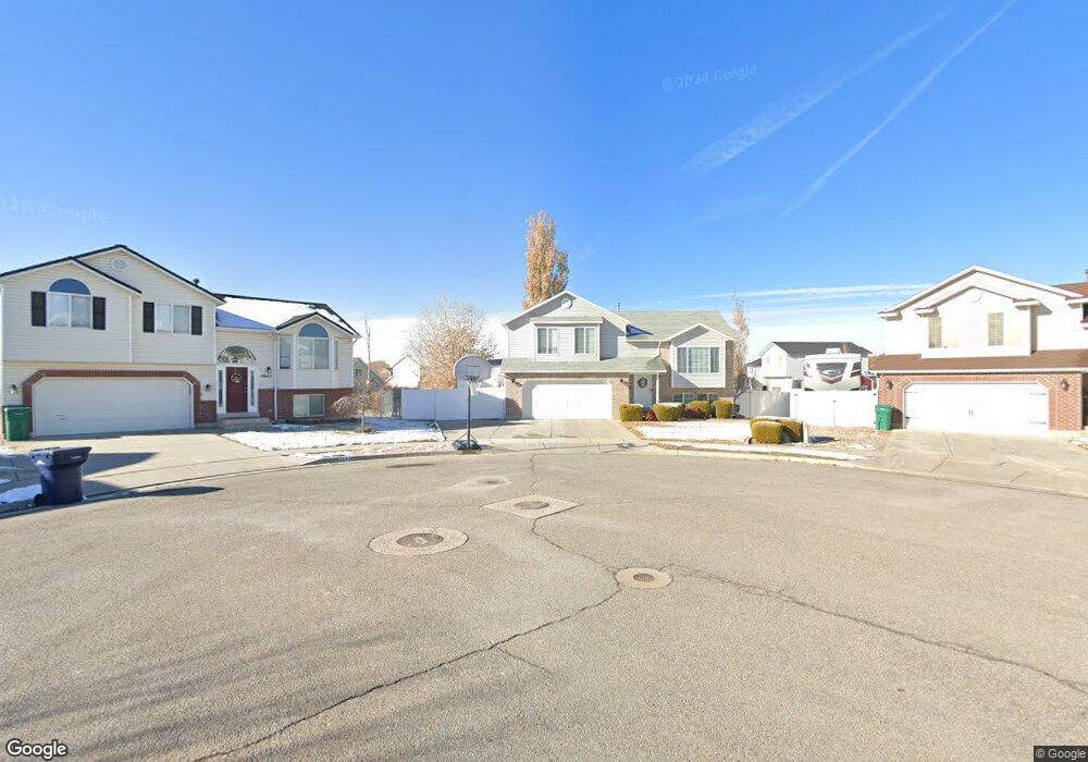 4032 W 4700 S, Roy, UT 84067 - photo 1