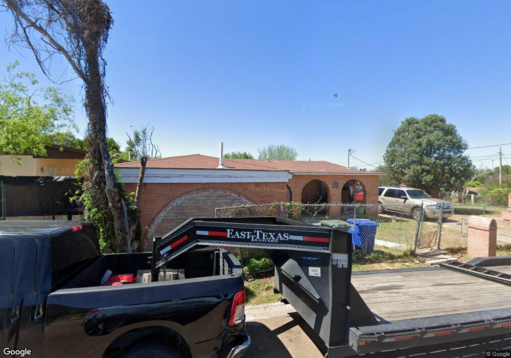 1720 Maryland Ave, Laredo, TX 78040 - photo 1