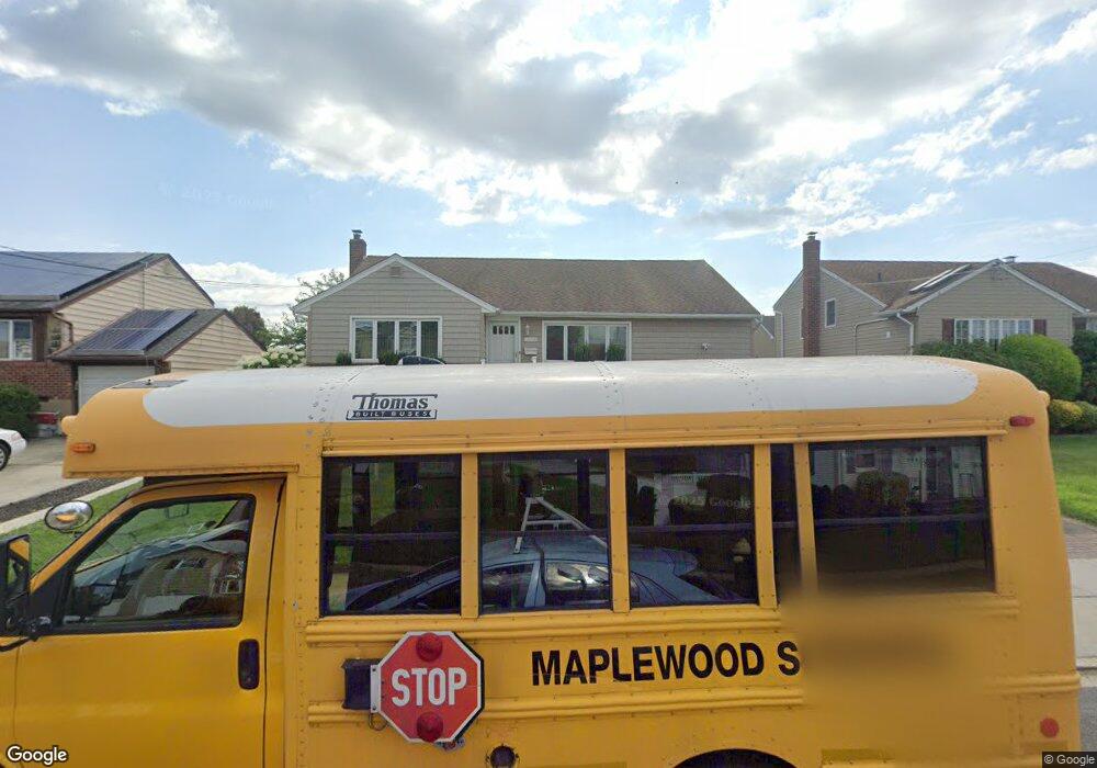 2469 Babylon St, Wantagh, NY 11793 - photo 1