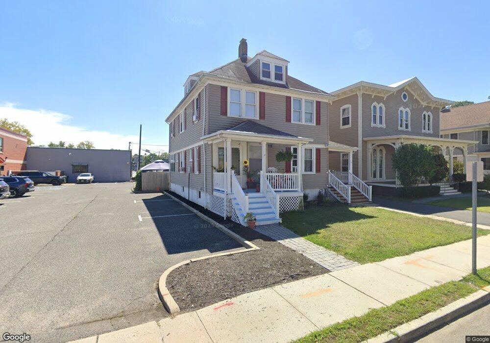 17 Peters Place unit 19, Red Bank, NJ 07701 - photo 1