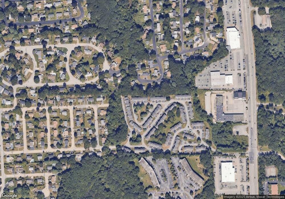 128 Greenwich Way N unit 128, West Warwick, RI 02893 - photo 1