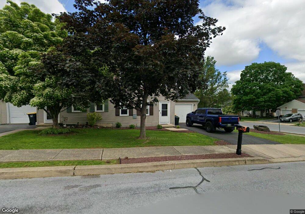 200 S 4th St, Womelsdorf, PA 19567 - photo 1