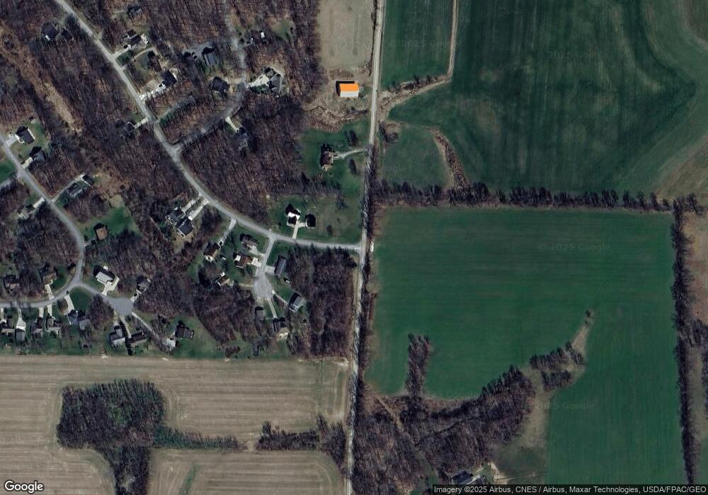 229 Highland Hills Dr, Howard, OH 43028 - photo 1