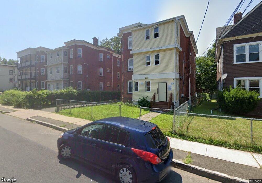 61 Edgewood St unit 3, Hartford, CT 06112 - photo 1