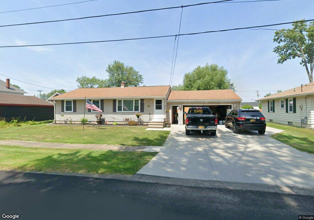 496 Prospect Ave, North Tonawanda, NY 14120 - photo 1