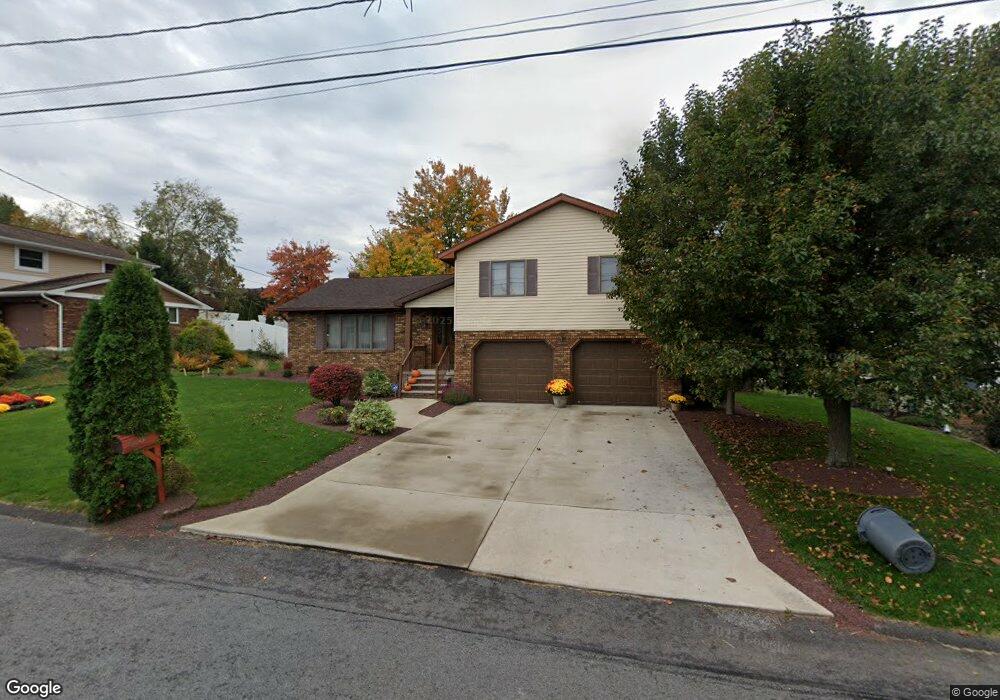 613 New St unit L10, Olyphant, PA 18447 - photo 1
