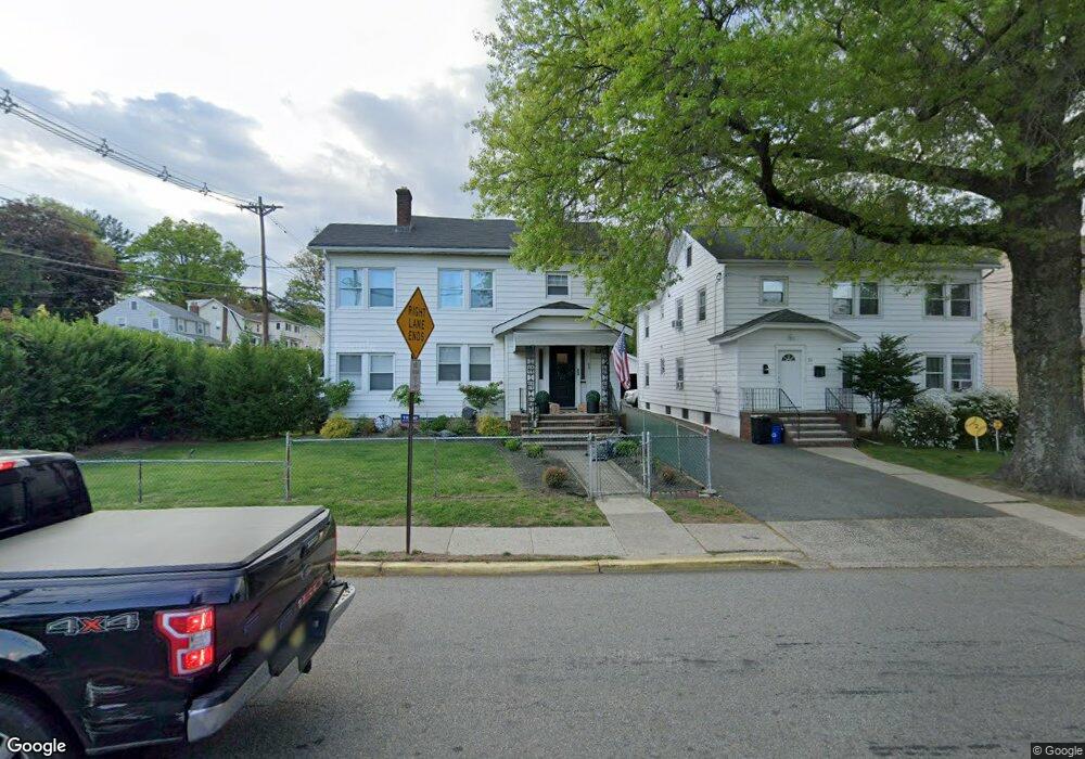 88 Grove Ave unit 2, Verona, NJ 07044 - photo 1