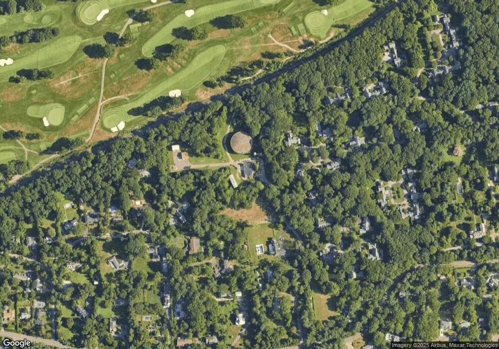 105 Duck Pond Rd, Glen Cove, NY 11542 - photo 1