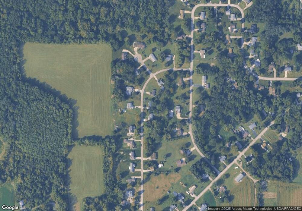 549 Janet Dr, Conneaut, OH 44030 - photo 1