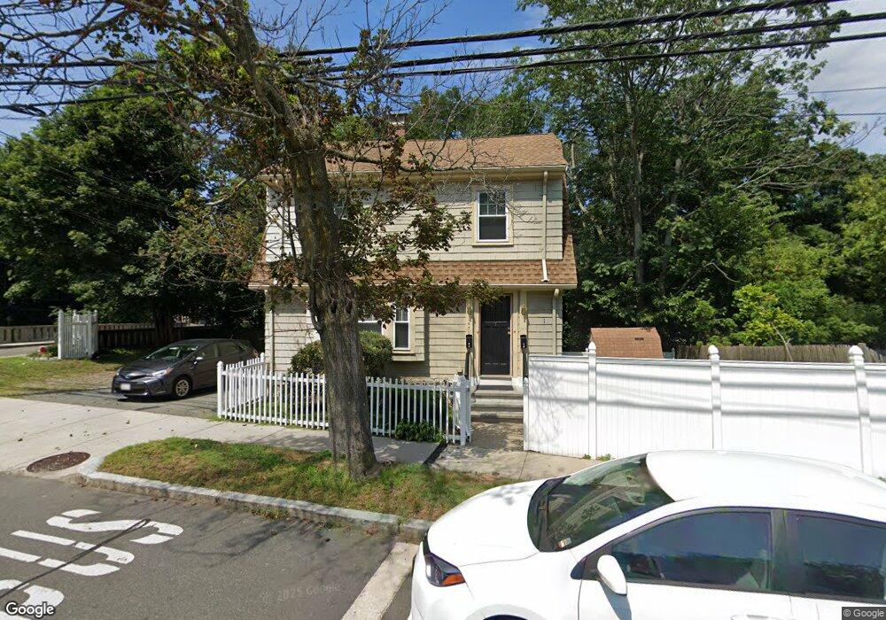 1471 Massachusetts Ave unit first floor, Arlington, MA 02476 - photo 1