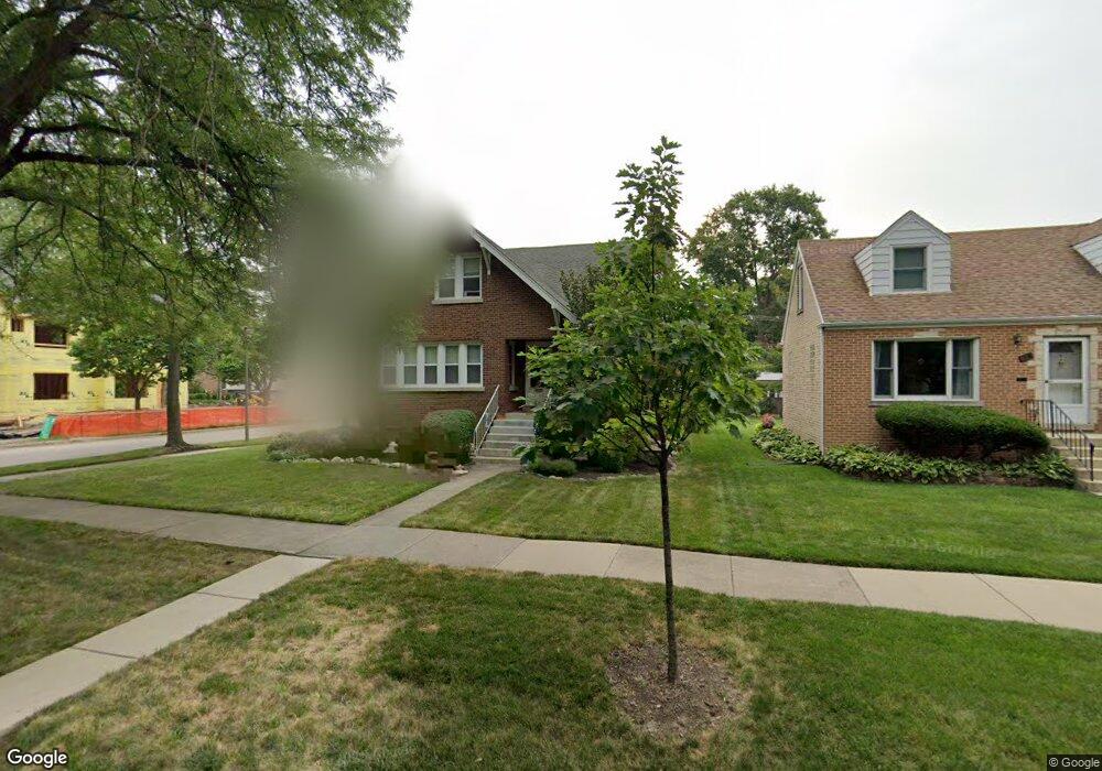 621 S Spring Rd, Elmhurst, IL 60126 - photo 1