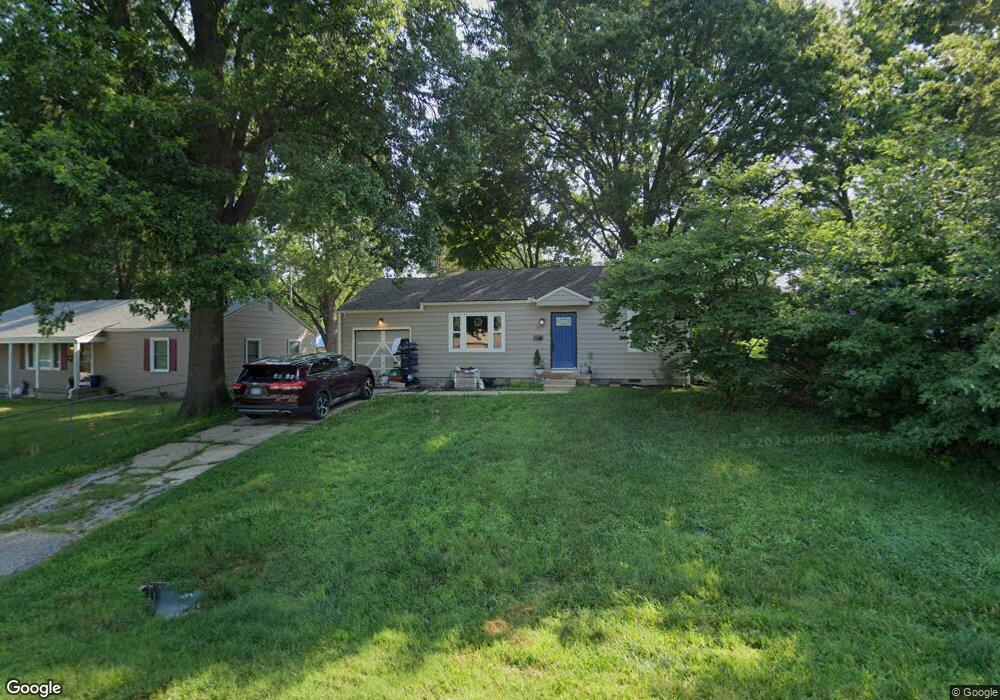 11720 W 68th Place, Shawnee, KS 66203 - photo 1