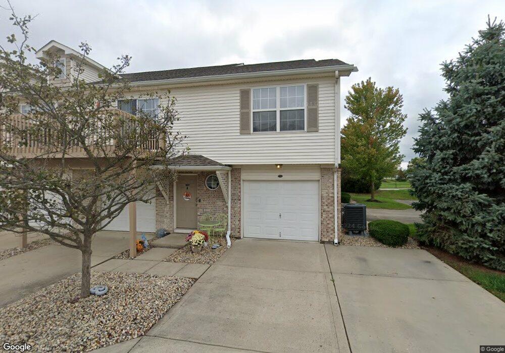 704 Thistlewood Ct unit 1, Plainfield, IN 46168 - photo 1