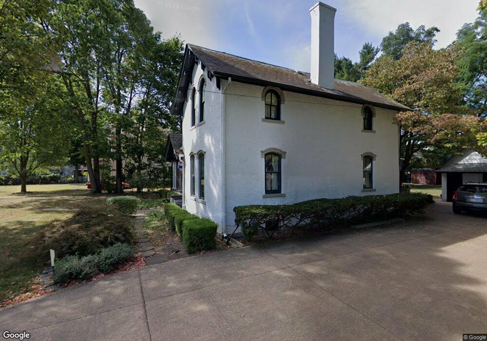 1131 N Columbus St, Lancaster, OH 43130 - photo 1