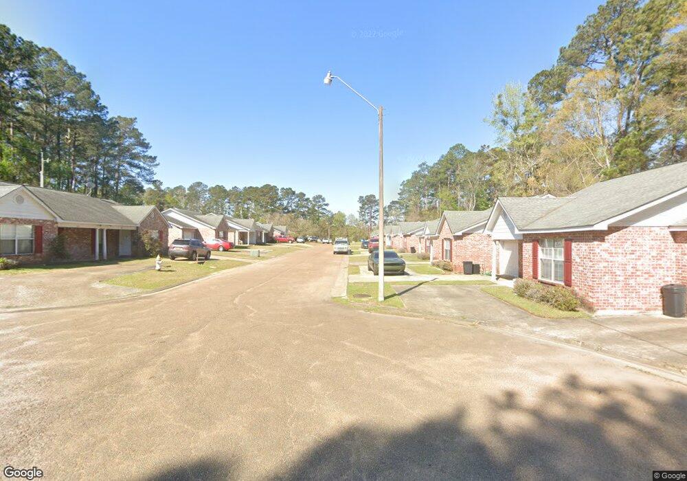 100 Northgate Ct, McComb, MS 39648 - photo 1