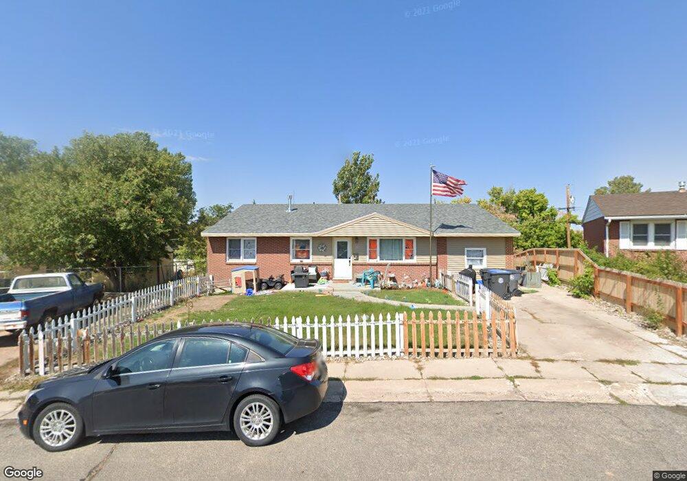 950 Hillcrest Rd, Cheyenne, WY 82001 - photo 1