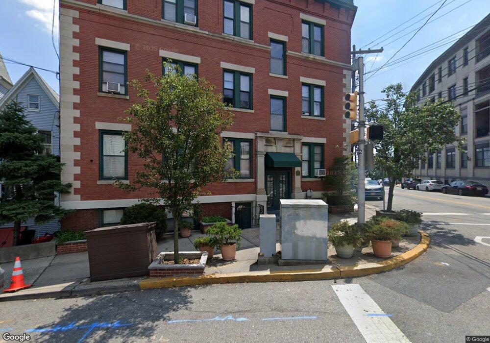 570 Gregory Ave unit 3, Weehawken, NJ 07086 - photo 1