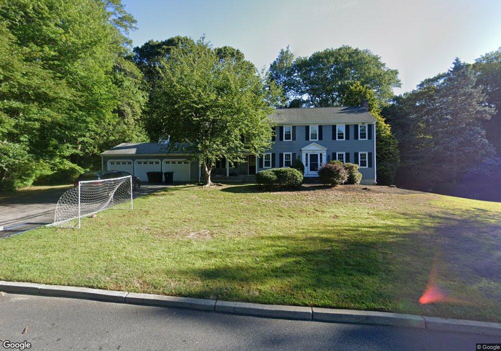 55 Watch Hill Dr, East Greenwich, RI 02818 - photo 1