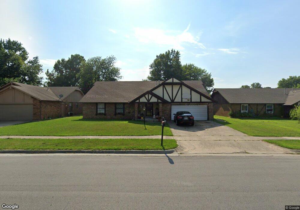300 S Fir Ave, Broken Arrow, OK 74012 - photo 1