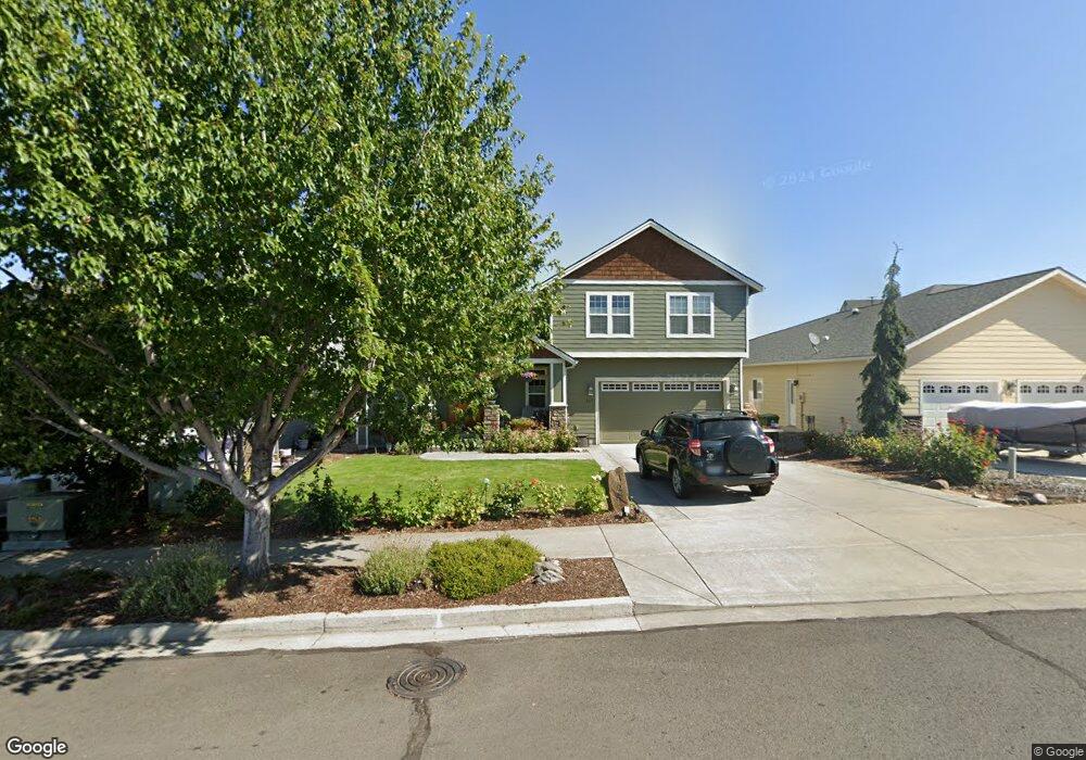 425 Summit Ridge Dr E, the Dalles, OR 97058 - photo 1