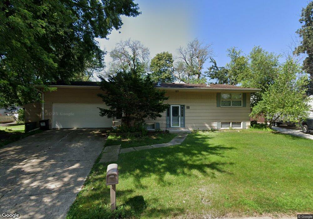 1121 Foothills Cir, Albert Lea, MN 56007 - photo 1