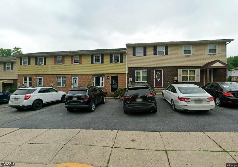 220 Creek Rd, Bath, PA 18014 - photo 1