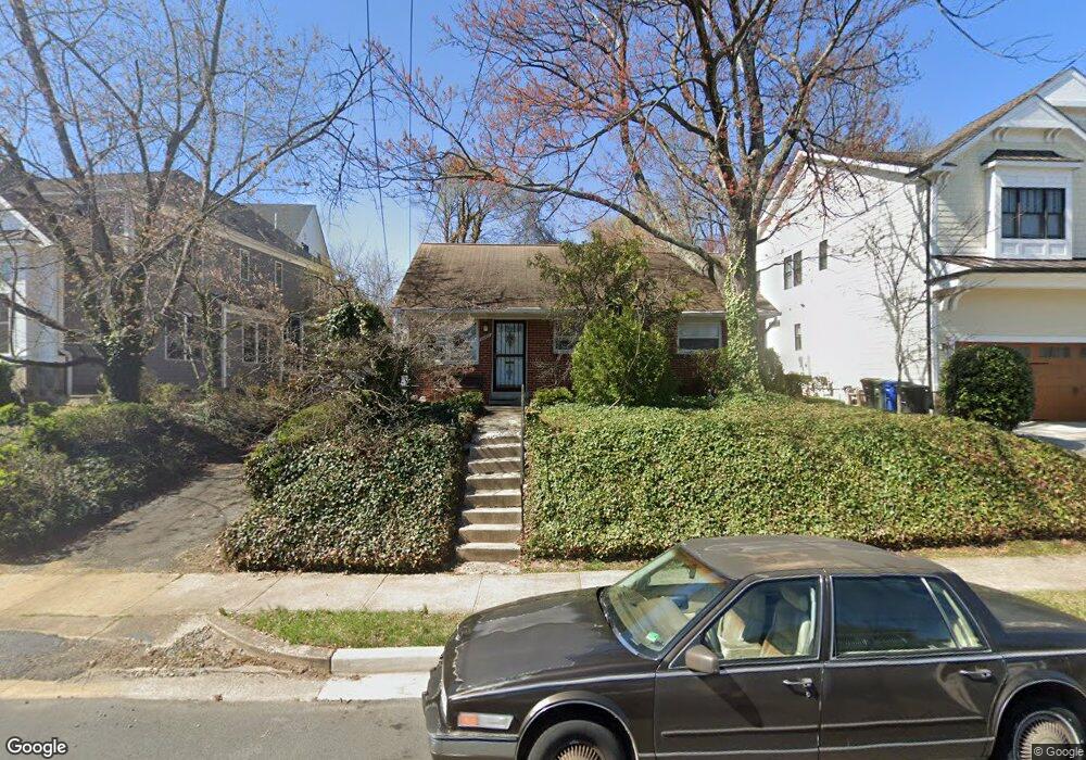 2008 N Greenbrier St, Arlington, VA 22205 - photo 1