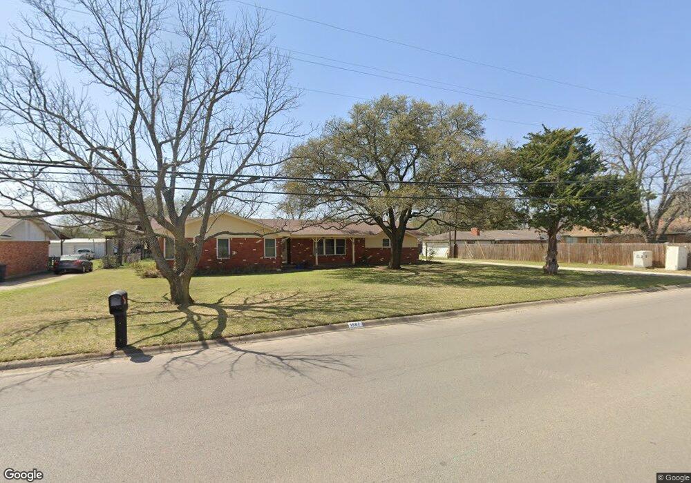 1507 Grand Ave, Cleburne, TX 76033 - photo 1