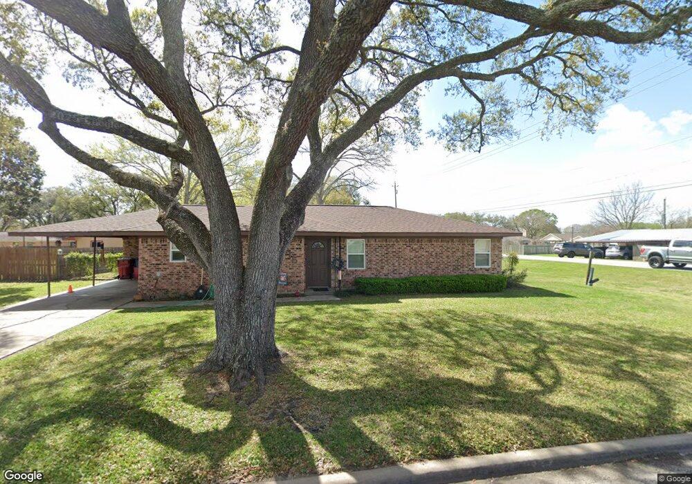 615 Dan St, East Bernard, TX 77435 - photo 1