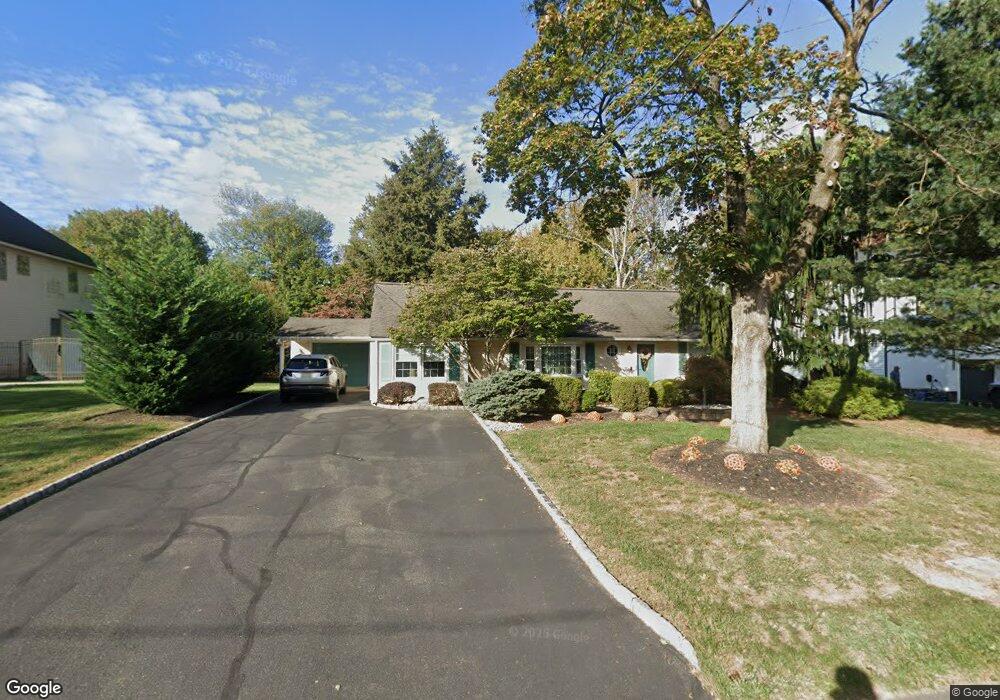 13 Maida Rd, Edison, NJ 08820 - photo 1