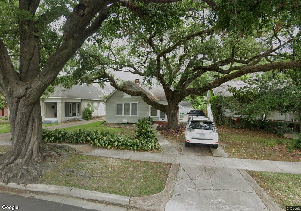 1624 W Main St, Houston, TX 77006 - photo 1