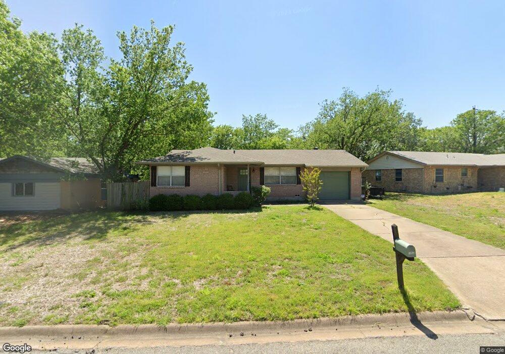 1704 E Ann Ave, Sherman, TX 75090 - photo 1
