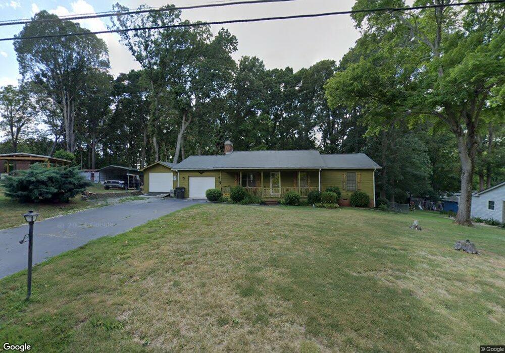 365 Oakgrove Rd, Asheboro, NC 27205 - photo 1