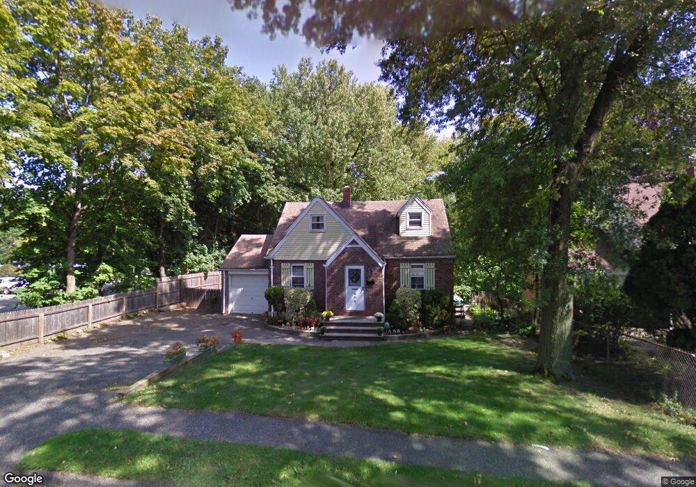 454 Knickerbocker Rd, Cresskill, NJ 07626 - photo 1