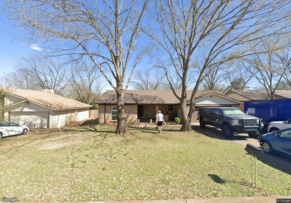 1237 Willowwood Dr, Cleburne, TX 76033 - photo 1