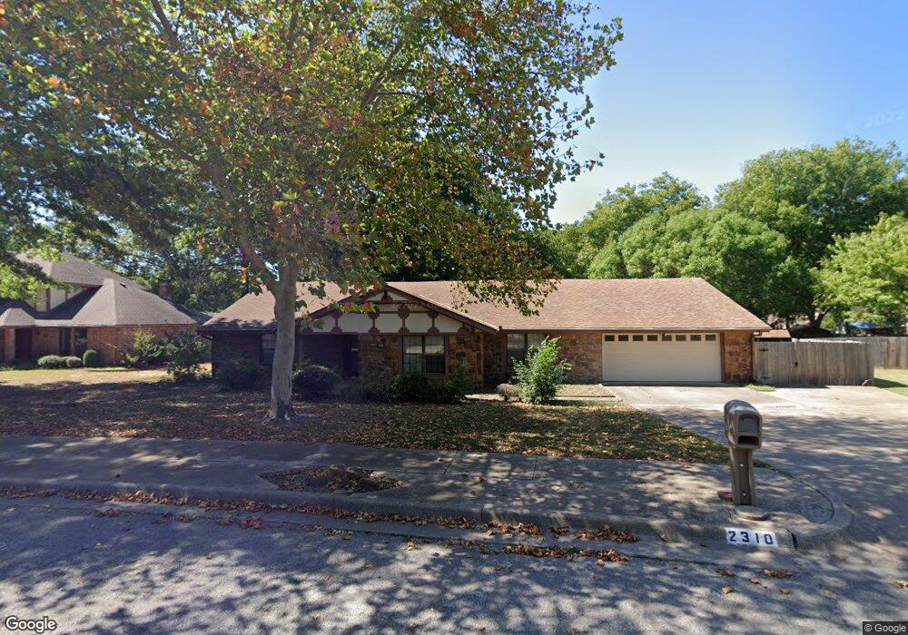 2310 Chapel Hill Rd, Bartlesville, OK 74006 - photo 1