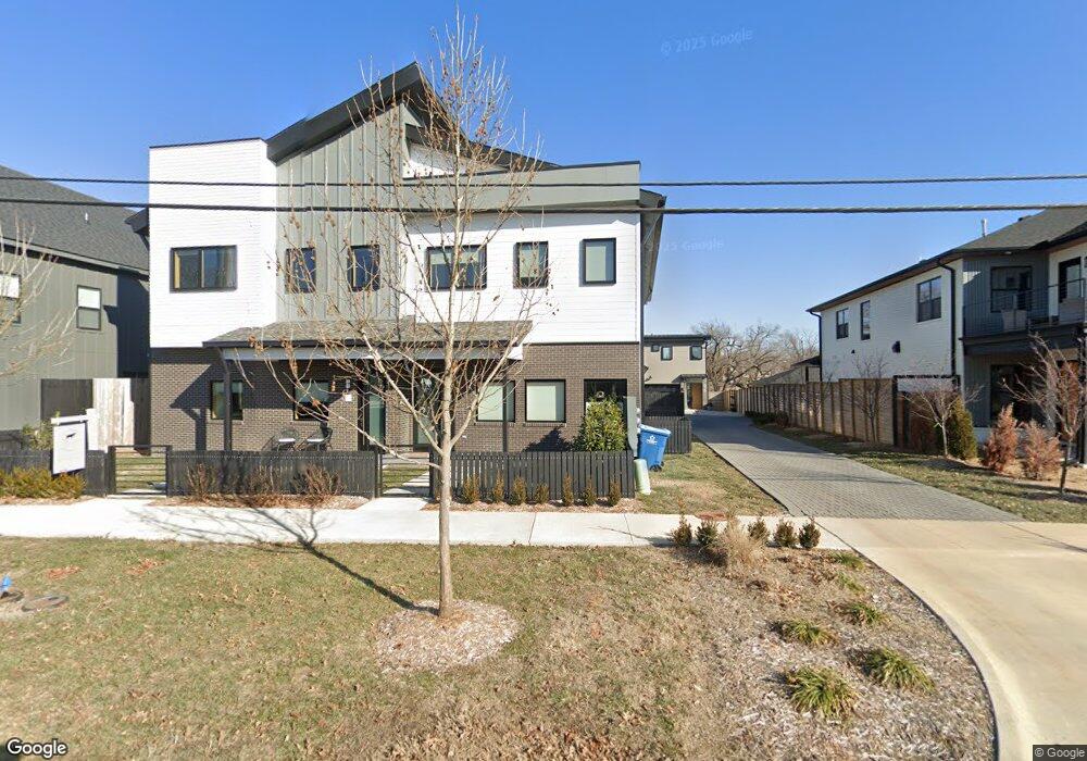 604 Bella Vista Rd, Bentonville, AR 72712 - photo 1