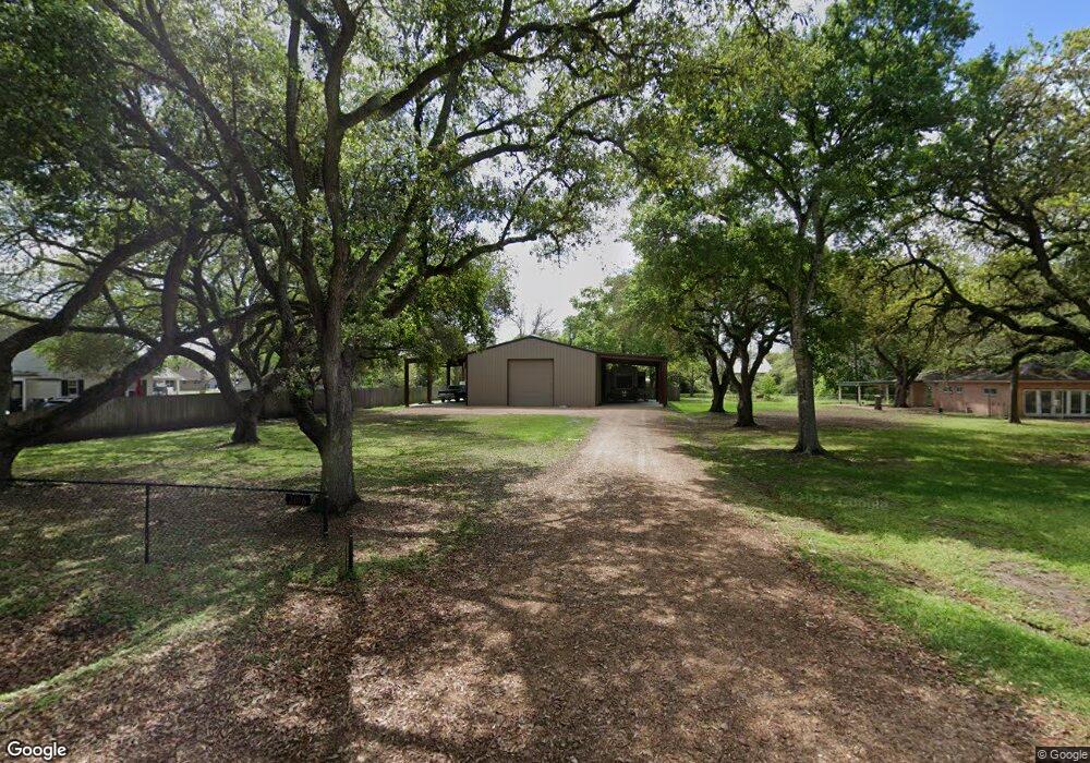 2000 Marguerite St, Bay City, TX 77414 - photo 1