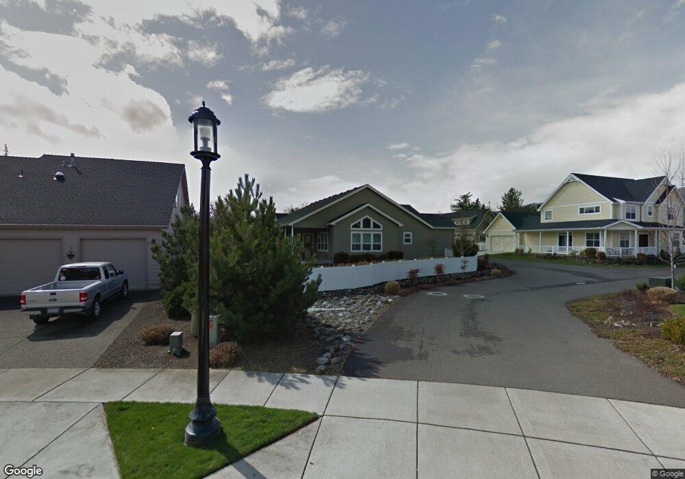 807 Buck Point St, Central Point, OR 97502 - photo 1