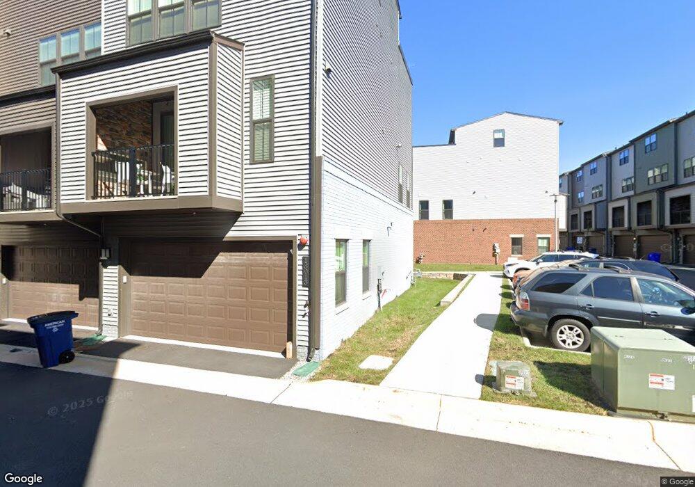 13013 Hattontown Square, Oak Hill, VA 20171 - photo 1