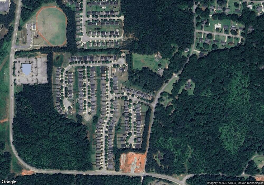 124 Whimsical Ct unit 7, Locust Grove, GA 30248 - photo 1