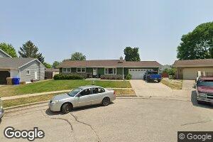6917 62nd Ave, Kenosha, WI 53142