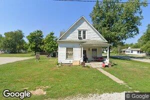 207 N Illinois St, Toledo, IL 62468