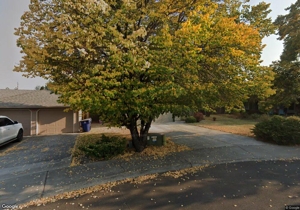 61827 Avonlea Cir, Bend, OR 97702 - photo 1