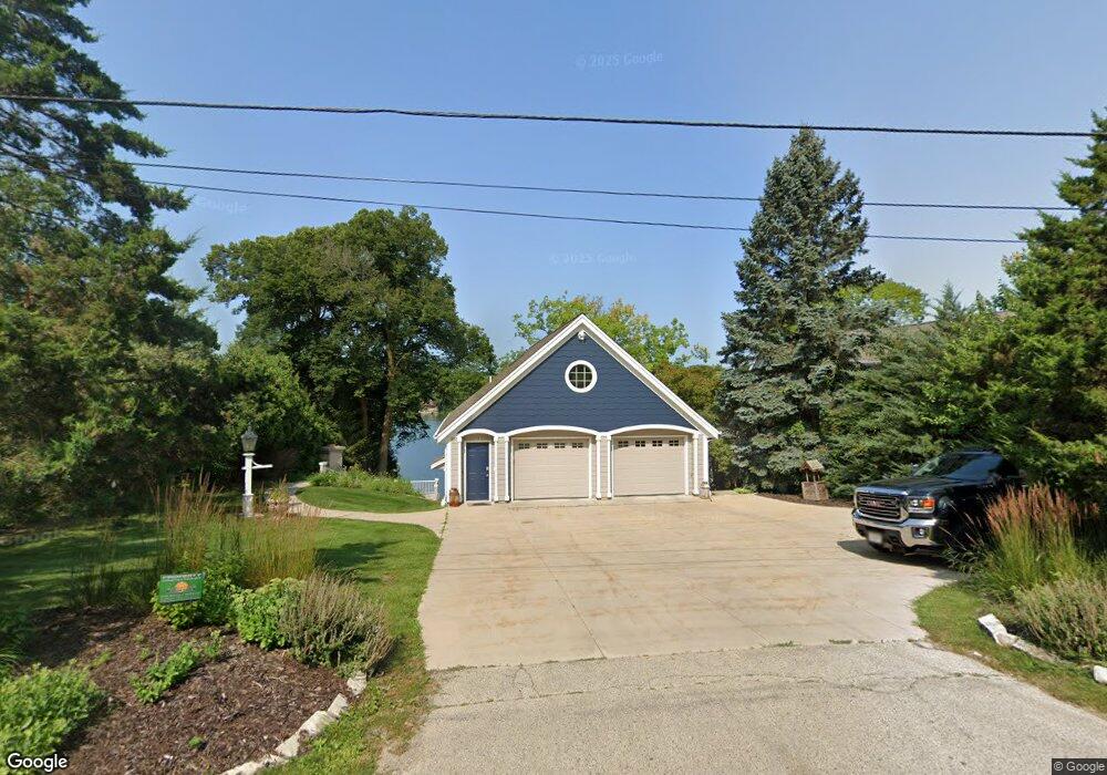 5985 Artist Bay Rd, West Bend, WI 53095 - photo 1