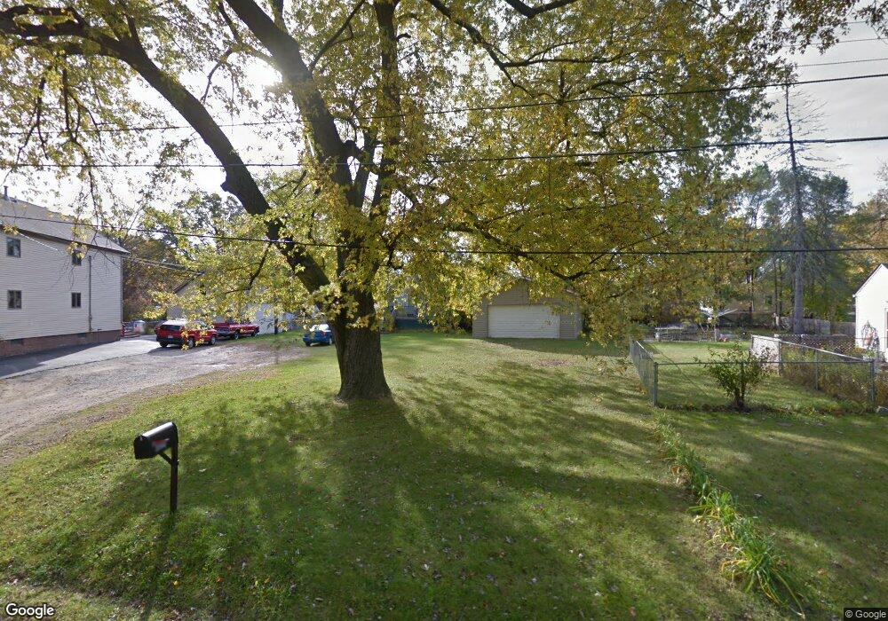 3148 Carr St, Flint, MI 48506 - photo 1