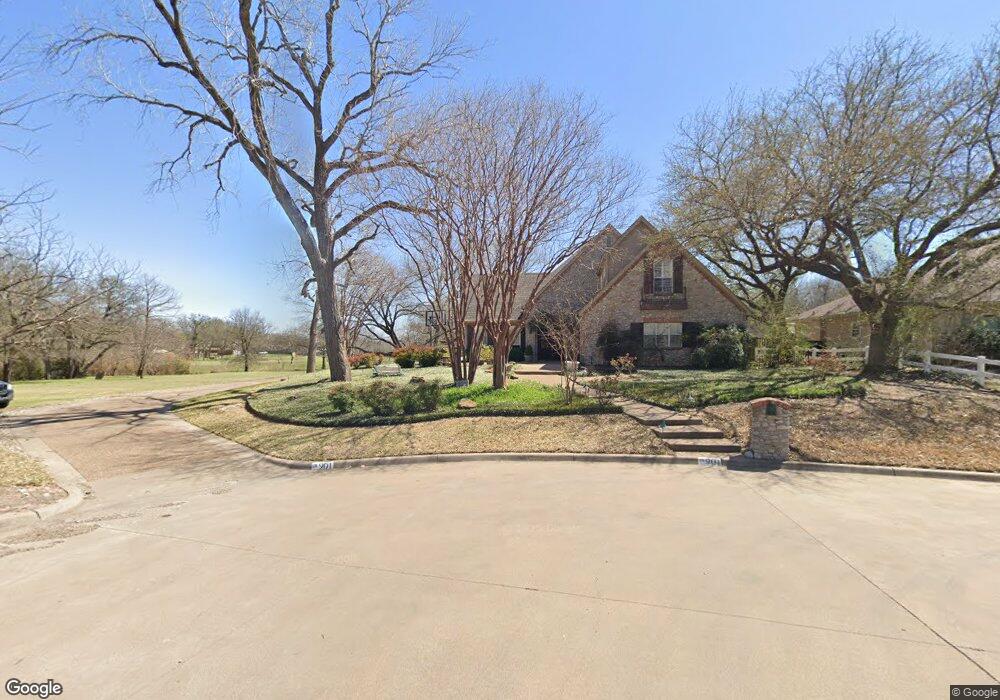 901 Willowcreek Rd, Cleburne, TX 76033 - photo 1