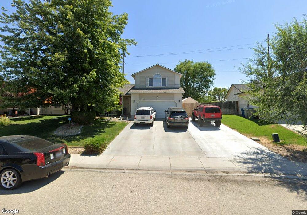 933 W Oakmont Ave, Nampa, ID 83686 - photo 1