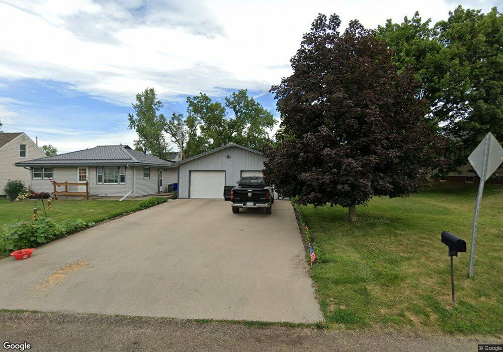 1214 22nd Ave SW, Cedar Rapids, IA 52404 - photo 1